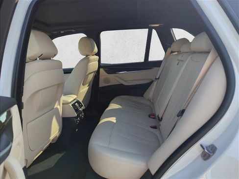 Used 2018 BMW X5 sDrive35i w/ Premium Package RWD image 19