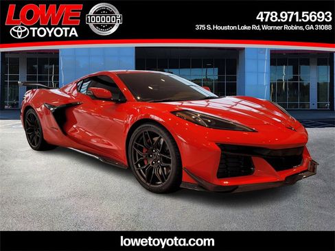 Used 2024 Chevrolet Corvette Z06 image 1