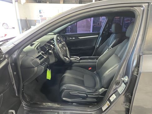 Used 2021 Honda Civic Sport image 11