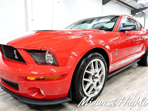 Used 2009 Ford Mustang Shelby GT500 RWD image 12