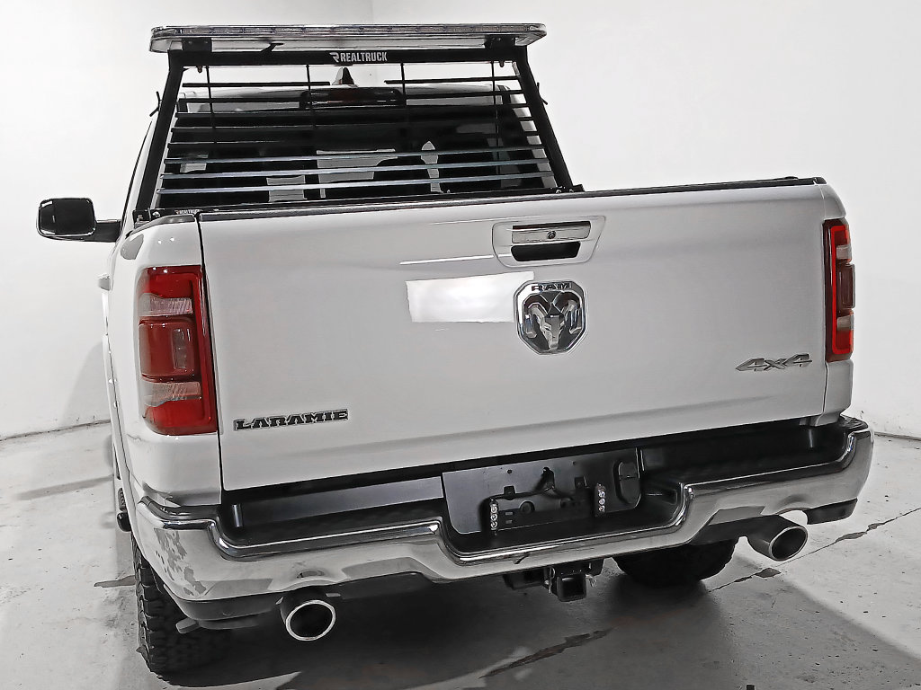 Used 2022 RAM 1500 Laramie AWD/4WD image 5