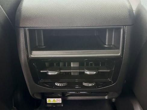 New 2025 Jeep Grand Cherokee Limited image 26