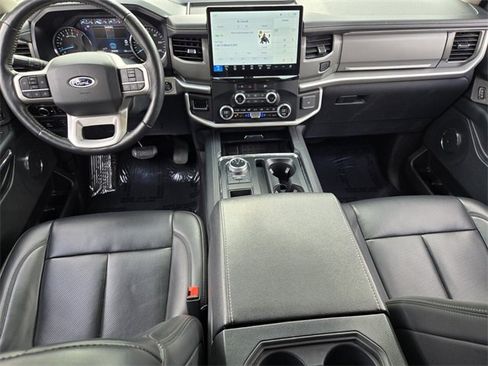 Certified 2024 Ford Expedition Max XLT image 15
