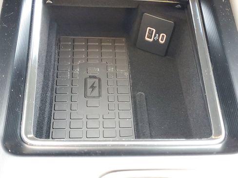 New 2026 Lincoln Corsair Premiere image 23