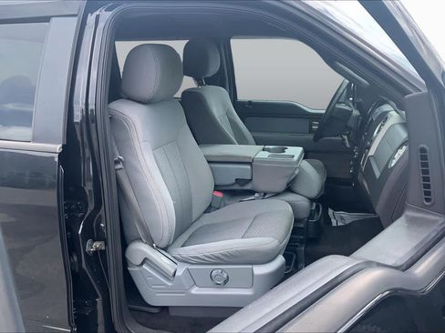 Used 2014 Ford F150 XLT w/ Equipment Group 302A Luxury AWD/4WD image 9