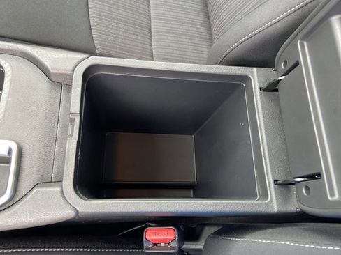 Used 2023 Nissan Sentra SV image 41