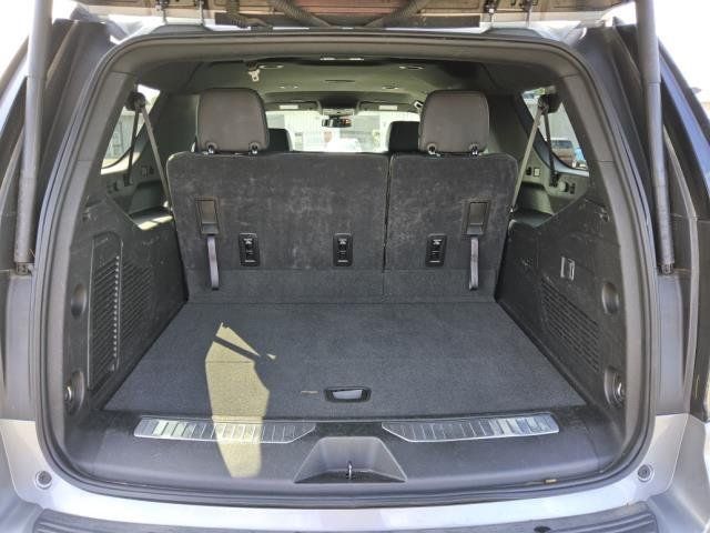Used 2025 Chevrolet Suburban Z71 AWD/4WD image 20