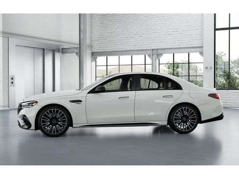 New 2026 Mercedes-Benz E 53 AMG e 4MATIC Sedan image 35