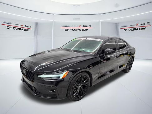 Used 2024 Volvo S60 B5 Plus w/ Climate Package AWD/4WD image 2