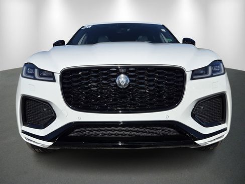 Used 2026 Jaguar F-PACE R-Dynamic S AWD/4WD image 2