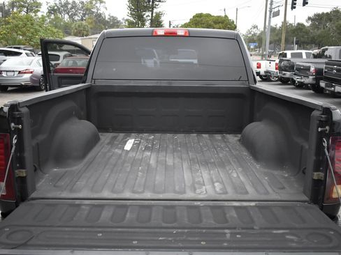 Used 2015 RAM 1500 Express image 22