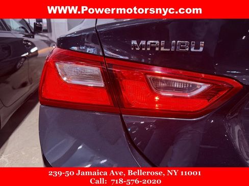 Used 2023 Chevrolet Malibu LT image 11