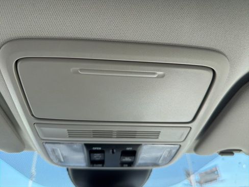 Used 2025 Honda Odyssey Touring image 30