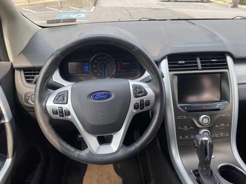 Used 2014 Ford Edge SEL w/ Equipment Group 205A AWD/4WD image 23