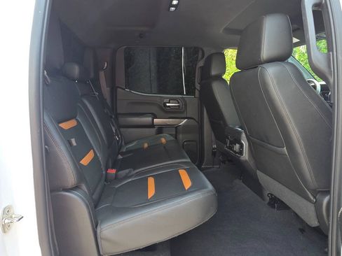 Used 2019 GMC Sierra 1500 AT4 w/ AT4 Premium Package AWD/4WD image 46