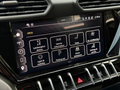 Used 2023 Lamborghini Urus S AWD/4WD image 26