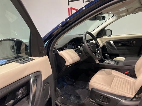 Used 2023 Land Rover Discovery Sport S image 14