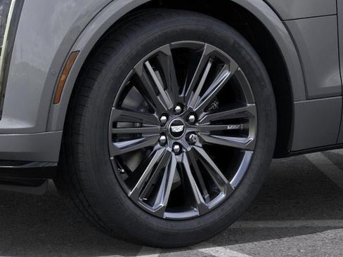 New 2026 Cadillac Lyriq V AWD/4WD image 9