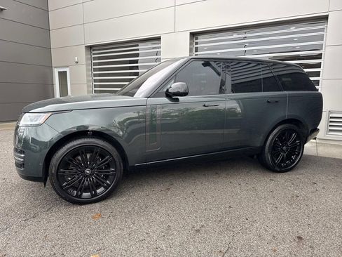 Certified 2023 Land Rover Range Rover SE AWD/4WD image 3
