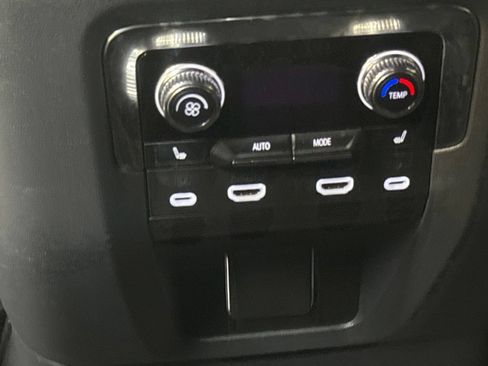 Used 2024 GMC Yukon Denali w/ Max Trailering Package AWD/4WD image 19