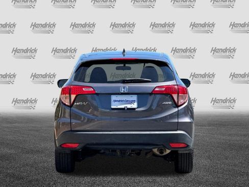 Used 2018 Honda HR-V EX image 6