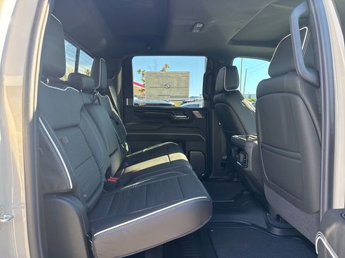 New 2026 GMC Sierra 2500 AT4X AWD/4WD image 23