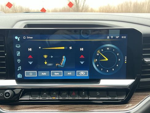 Used 2024 Chevrolet Silverado 1500 RST w/ Convenience Package II image 27