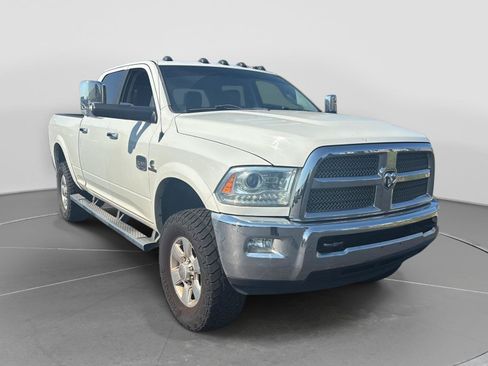 Used 2014 RAM 2500 Longhorn w/ Convenience Group AWD/4WD image 4