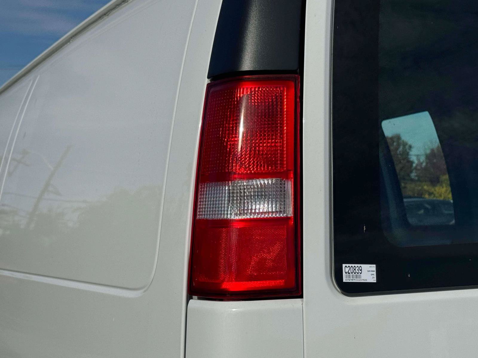 Used 2025 GMC Savana 2500 w/ Driver Convenience Package RWD image 9