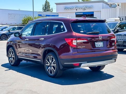 Used 2019 Honda Pilot Touring image 2