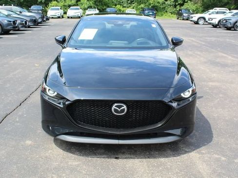 Used 2021 MAZDA MAZDA3 s FWD image 9