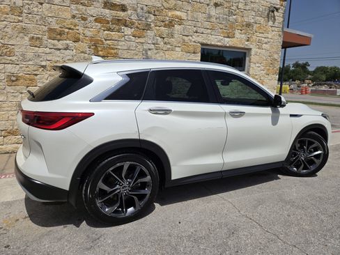 Used 2019 INFINITI QX50 Essential w/ Sensory Package AWD/4WD image 20