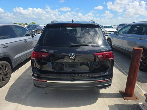 Used 2024 Volkswagen Tiguan S FWD image 4