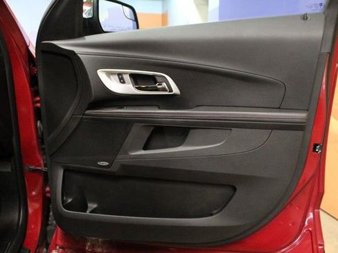 Used 2014 Chevrolet Equinox LT w/ Power Convenience Package image 9