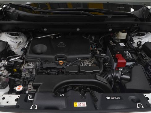 Used 2021 Toyota RAV4 Limited AWD/4WD image 28