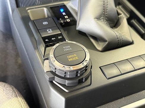 New 2026 Toyota 4Runner SR5 image 22