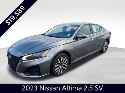 Used 2023 Nissan Altima 2.5 SV