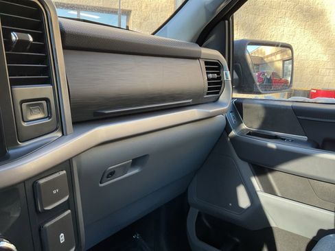 Used 2025 Ford F150 XLT w/ Equipment Group 301A Standard image 21