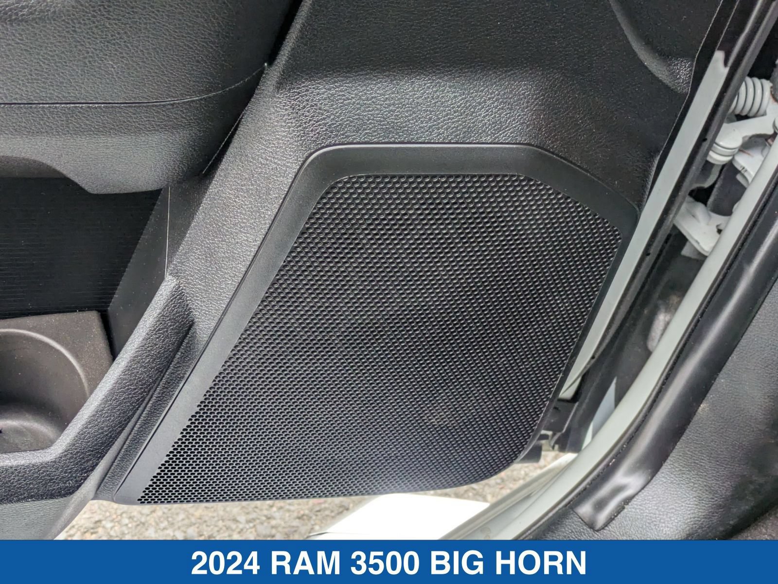 Used 2024 RAM 3500 Big Horn AWD/4WD image 14