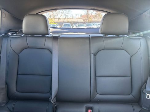 Used 2025 Buick Envista Sport Touring image 37