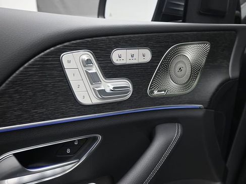 Used 2026 Mercedes-Benz GLS 450 4MATIC image 24