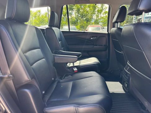 Used 2019 Honda Pilot Touring image 22