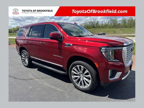 Used 2021 GMC Yukon Denali w/ LPO, Illumination Package AWD/4WD image 1