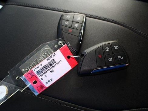 Used 2025 Chevrolet Tahoe LS image 22