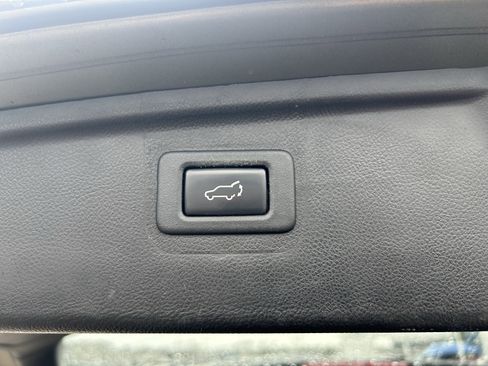 Used 2018 Subaru Outback 2.5i Limited image 27