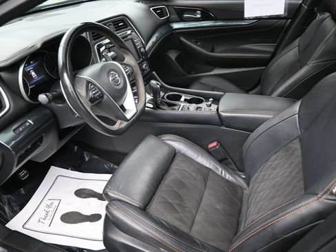 Used 2020 Nissan Maxima SR w/ Illumination Package FWD image 22