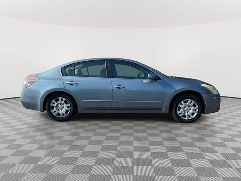 Used 2012 Nissan Altima 2.5 S FWD image 8