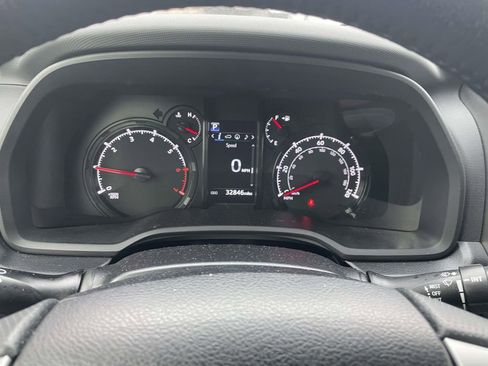 Used 2024 Toyota 4Runner SR5 Premium image 37