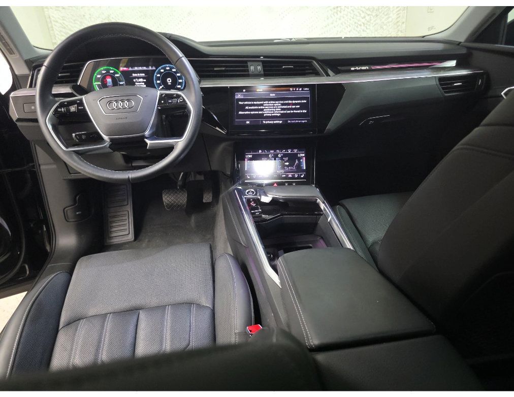 Used 2024 Audi Q8 e-tron Prestige w/ Prestige Package AWD/4WD image 11