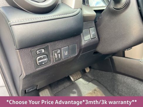 Used 2018 Toyota RAV4 XLE image 39